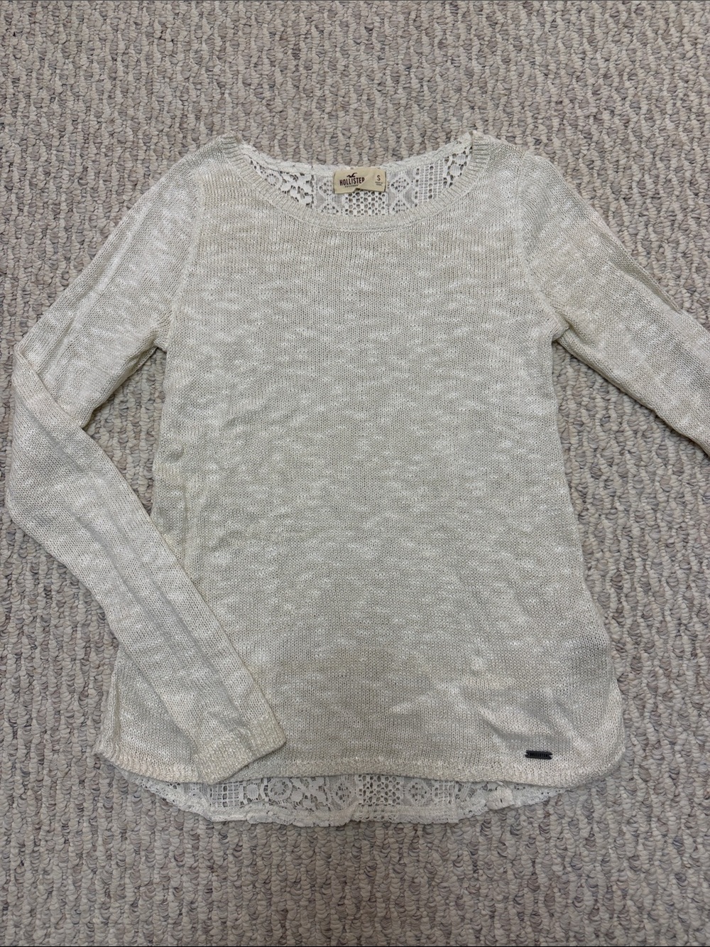 Sparkly Cream Coloured Lace-Hem Women's Long Sleeve Hollister Top